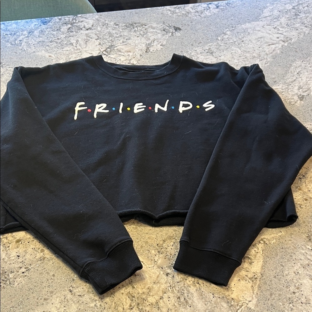 FRIENDS Black Crewneck Crop Sweatshirt M